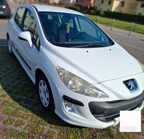 Peugeot 308 Diesel 1.6 HDi 90CV  12/2009  1900 Eur