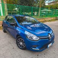 Renault Clio Moschino 4° serie