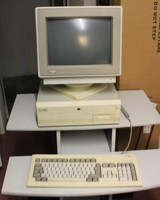 Amiga 4000 in buono stato con tastiera originale