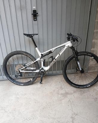 Bicicletta Mountain bike Superior XF 919 RC