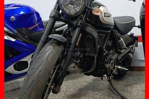 Ducati scrambler 800 +0maggi0 casco+rate+permute