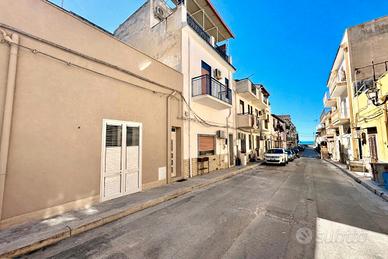 Casa indipendente in via Ungheria