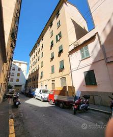 Immobile in asta di 169 m² a Genova