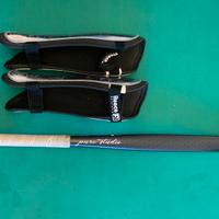 Mazza da hockey e parastinchi