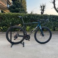 Scott addict rc pro dura ace di2 12v