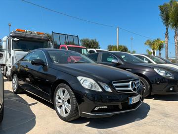 Mercedes E 250 CDI Coupe BlueEFFICIENCY Avantgarde