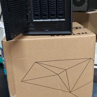 NAS Netgear ReadyNAS 424 RN42400 4 dischi