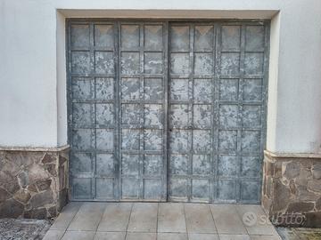 Portone zincato 