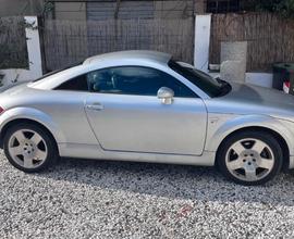 Audi tt mk1 2001