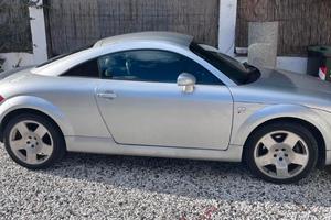 Audi tt mk1 2001