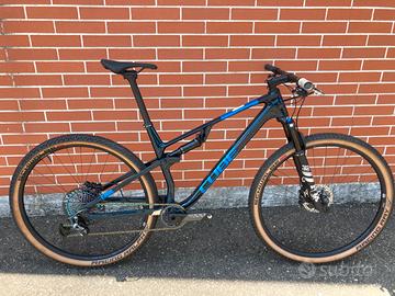 Cube AMS ZERO99 C:68X SLT 29 NUOVA size L