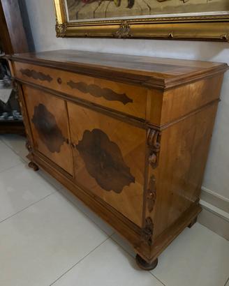 Mobile vintage in legno
