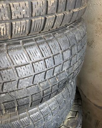 4 gomme invernali 265/75/16