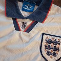 maglia e pantaloncini Inghilterra 1993/94