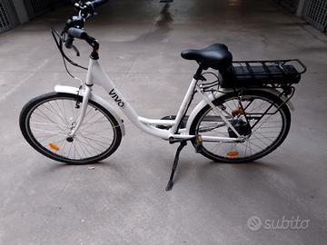 City Bike E-Bike elettrica Vivo 4000RM 26" LS