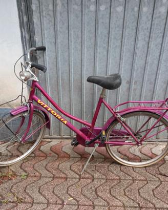 BICICLETTA VITTORIA Originale  Bicicletta VITTORIA