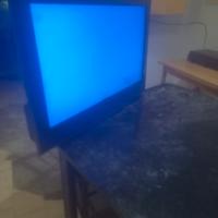 tv 32 pollici  tutto funzionante 