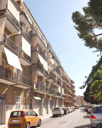 2 LOCALI A BISCEGLIE