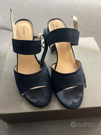 Sandalo blu