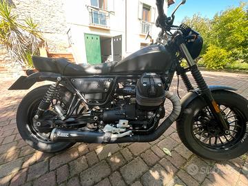 Moto Guzzi V9 bobber