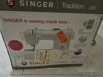 Macchina da cucire singer tradition