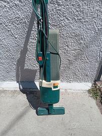 aspirapolvere folletto 