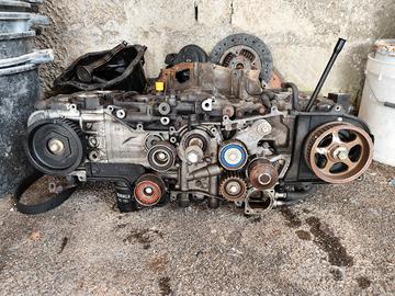 motore Subaru Legacy Outback EJ25 2005 2.5 benzina