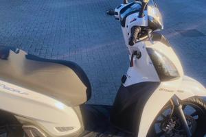 Kymco People 300i - 2013