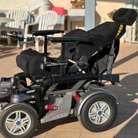 Carrozzina elettrica disabili