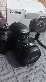 Canon EOS1100D con scatola e custodia