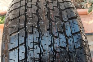 Pneumatico 245/70r16