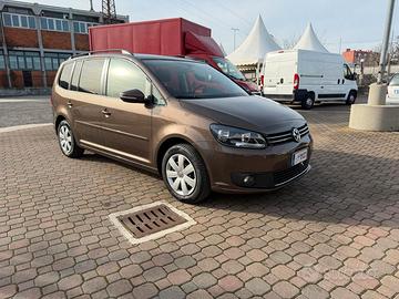 volkswagen Turan 1.6 diesel  automatico 7 posti