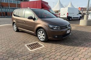 volkswagen Turan 1.6 diesel  automatico 7 posti