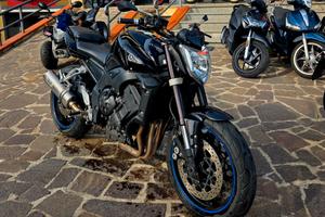 Yamaha FZ1