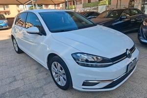 Volkswagen Golf - 1.6 TDI Comfort line