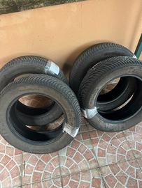 gomme invernali 215/55/R 16