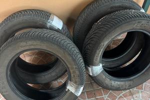 gomme invernali 215/55/R 16