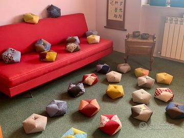 Cuscinetti da yoga o da scaldare