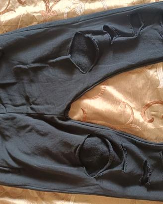 Pantaloni tuta strappati S