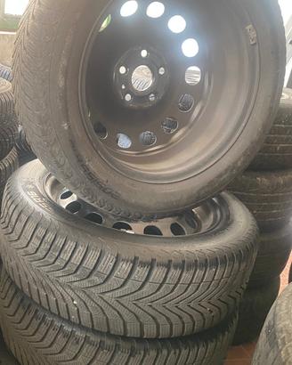 Gomme invernali usate 205/55 R16 91H Vredestein