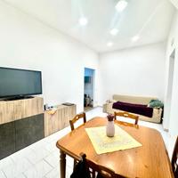 Adz. garibaldi - 3 vani e acc.ri buono stato