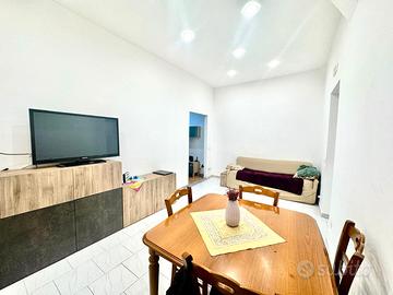 Adz. garibaldi - 3 vani e acc.ri buono stato