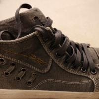 Scarpe sportive in tela morbidissime e fantastiche