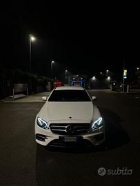 MERCEDES BENZ Classe E220 4matic