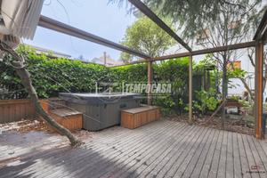 COMODO 4 LOCALI CON AMPIO GIARDINO PRIVATO