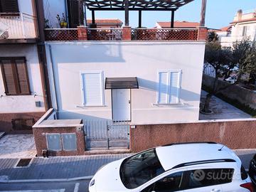 Sabbia fine e Fondali bassi a Civitanova Marche