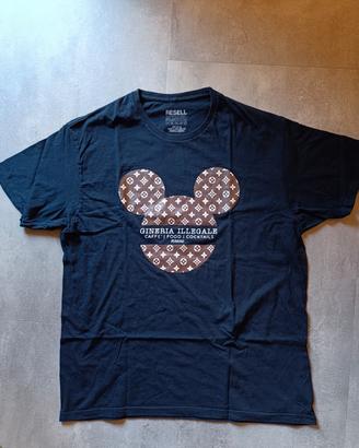 T-shirt nera "Gineria Illegale Rimini"
