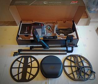 Minelab Manticore completo di cuffia e piastra M11