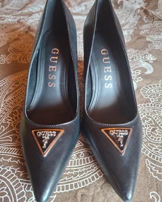 decollette nere Guess numero 37