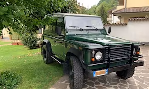 Land Rover Defender ASI